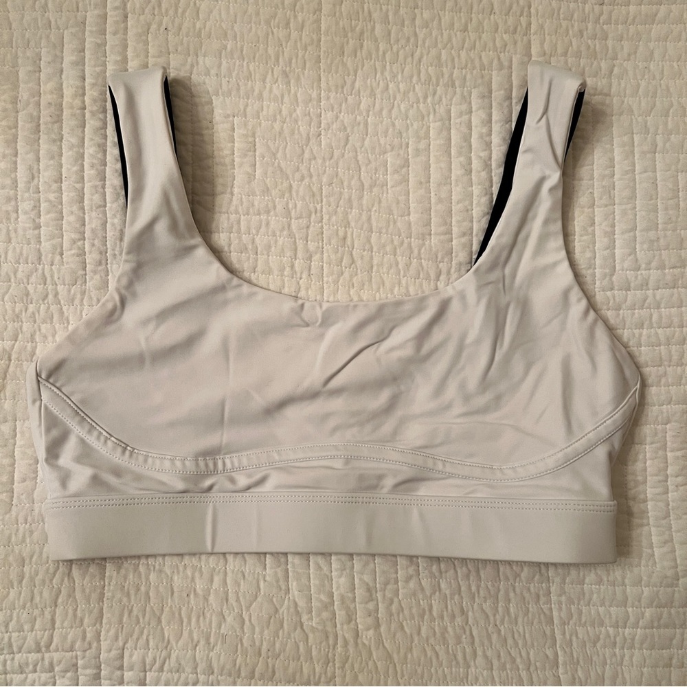 108 Sportif sports bra